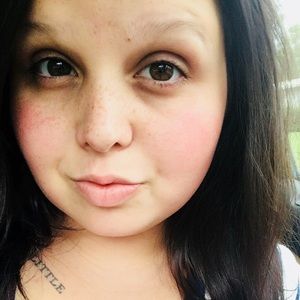 Meet your Posher, Alexandria